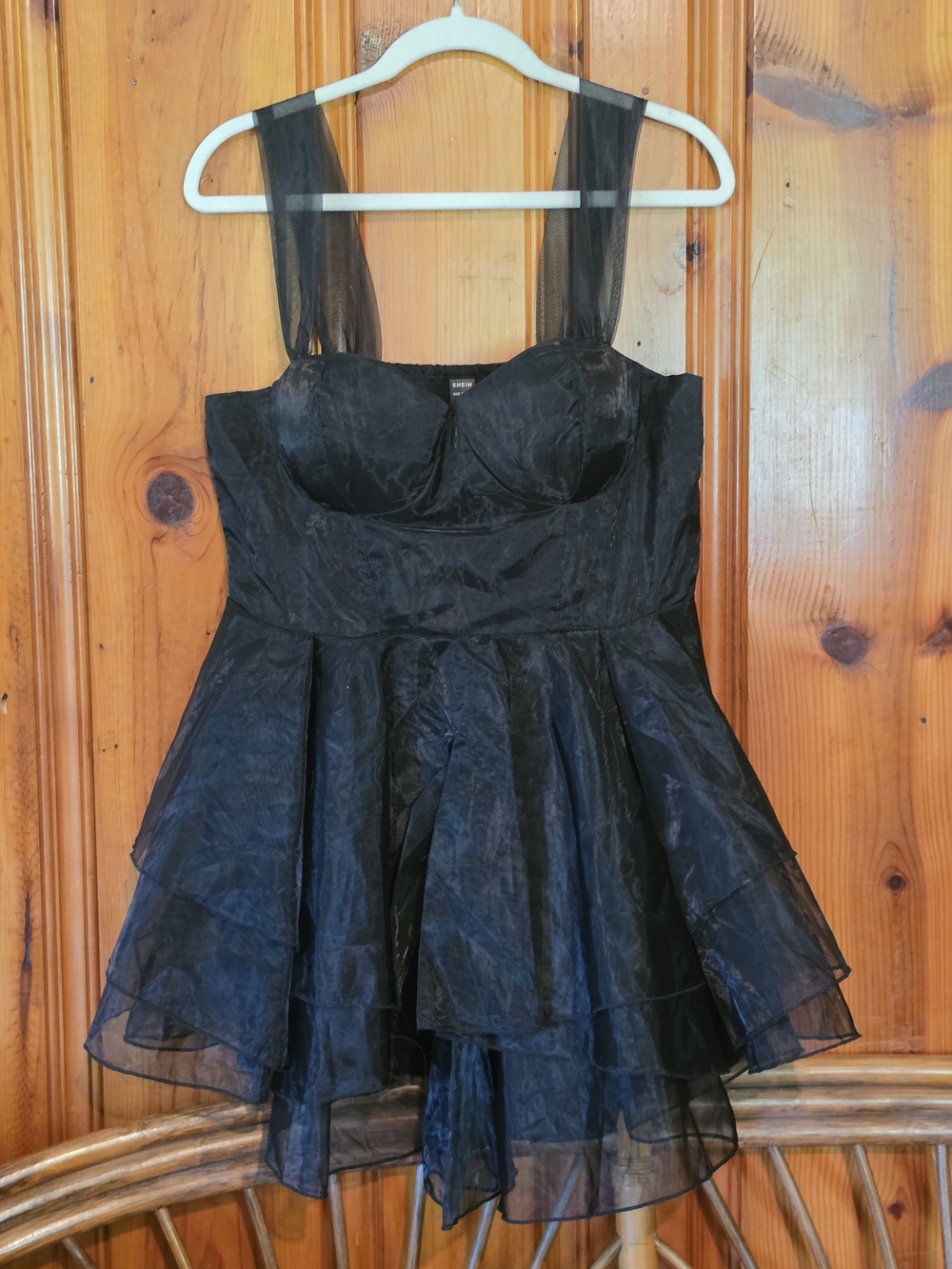 NWOT SHEIN Solid Layered Hem Built-In Bra Tiered Mini Dress Black L